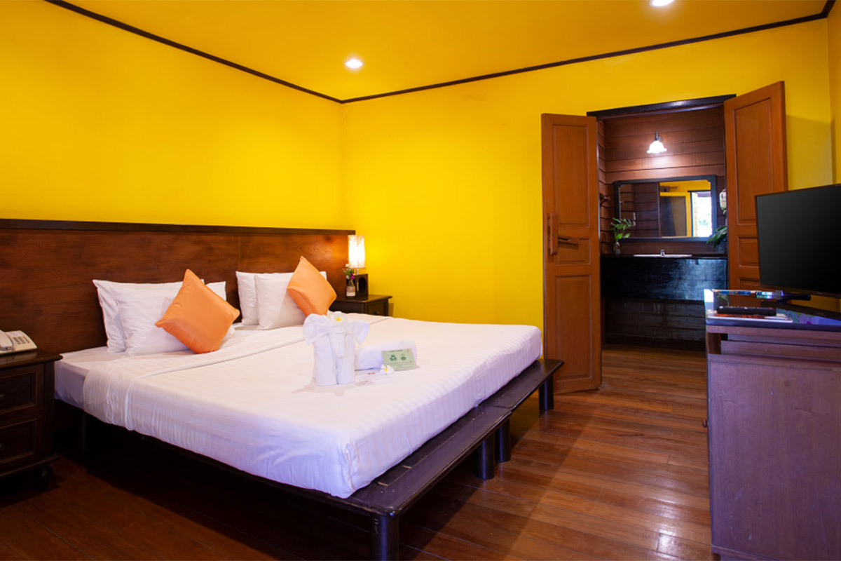 Bilik Deluxe Tepi Pantai - Baan Krating Phuket Resort